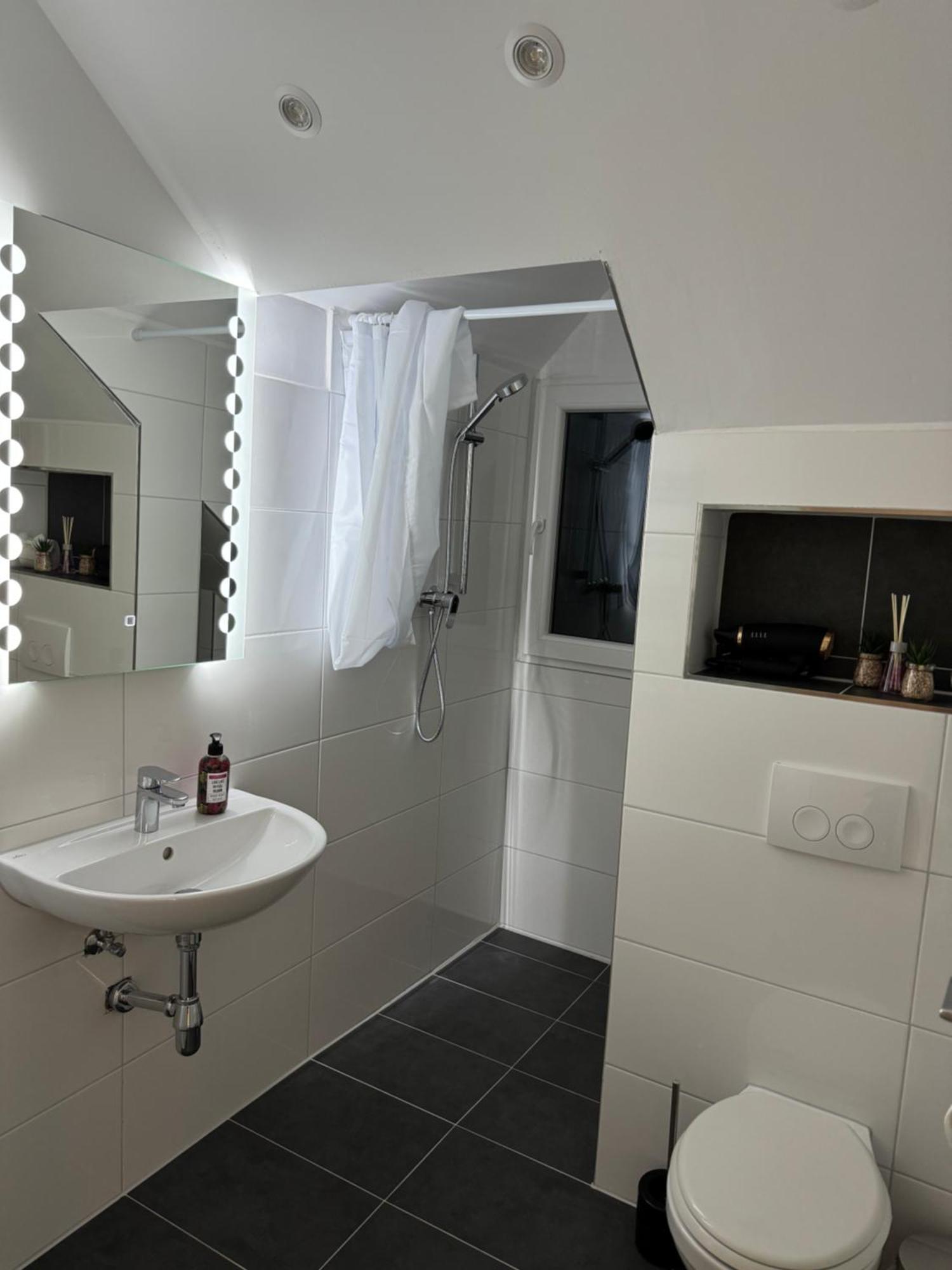 Paris By D&j Apartment's Altenessen Nord * Essen