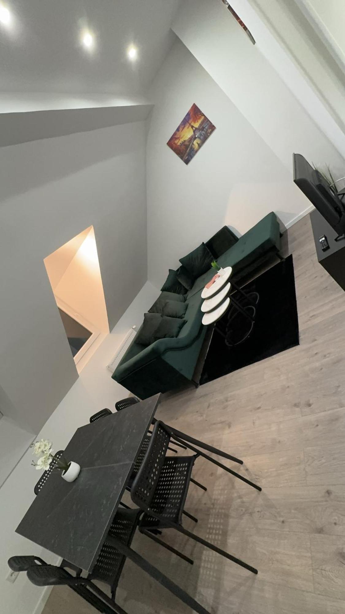 Appartement Paris By D&j Apartment's Altenessen Nord